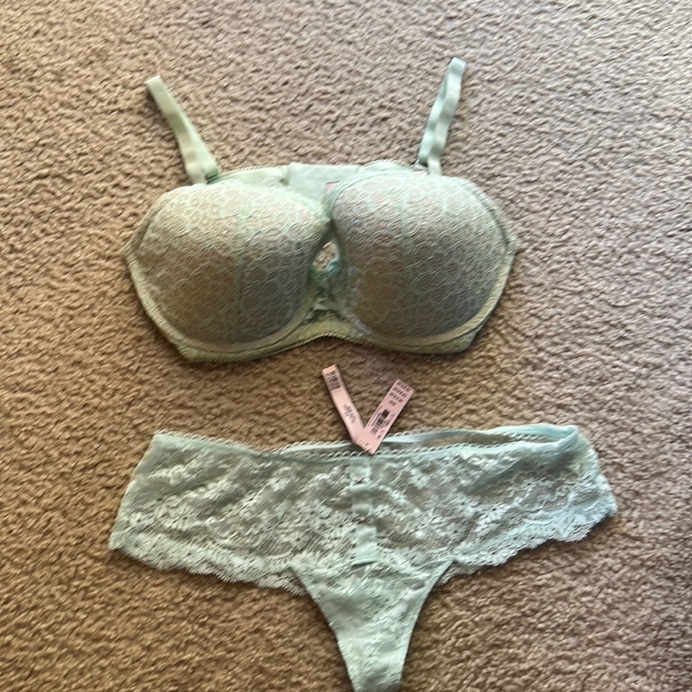36DD Dream Angels Lined Demi Bra and panty set Panty NWT